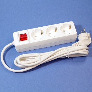 Удлин.3роз.сетевой 3м 10А земля,выкл. Союз