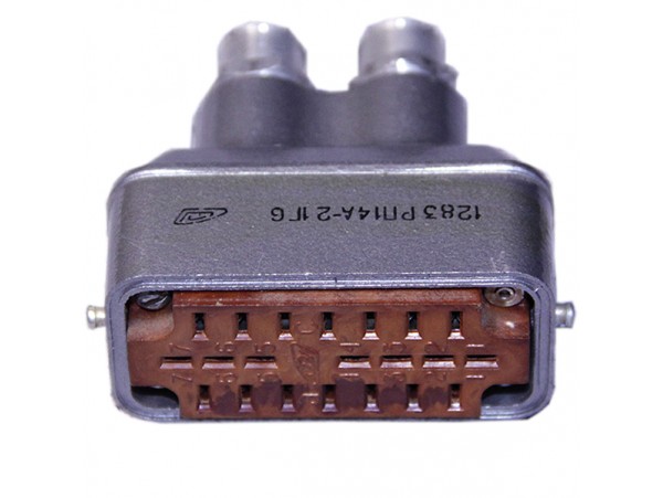 РП14А-21Г6 розетка 14к. с кожухом на кабель