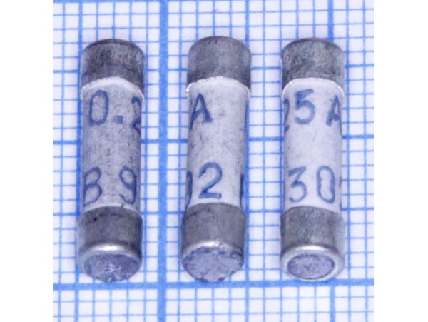 Пред.0,25А(d=4;L=15)ВП1-1В керам.