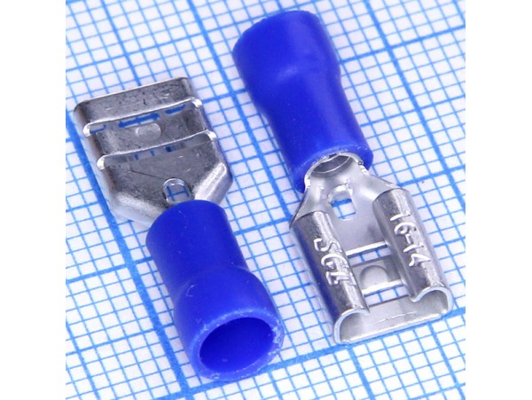 Нож.6,3х0,8 розетка TAI-2F синяя изолированная