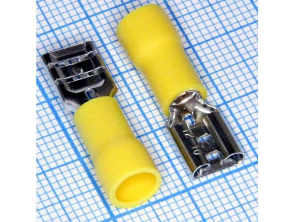 Нож.6,3х0,8 Розетка TAI-5,5F желтая изолир.
