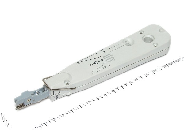 LSA PLUS-S инструмент для работы с плинтом