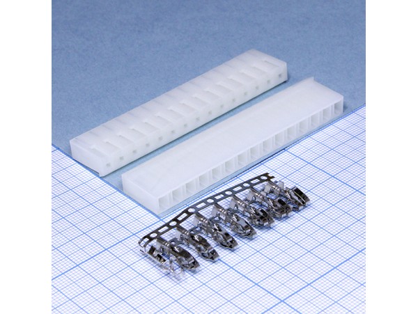 MHU-15 розетка 15к. на кабель 5,08мм