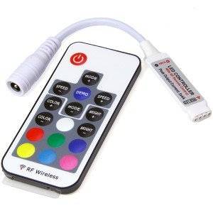 Контроллер RGB с ПДУ 3х4А светодиодных лент LD66