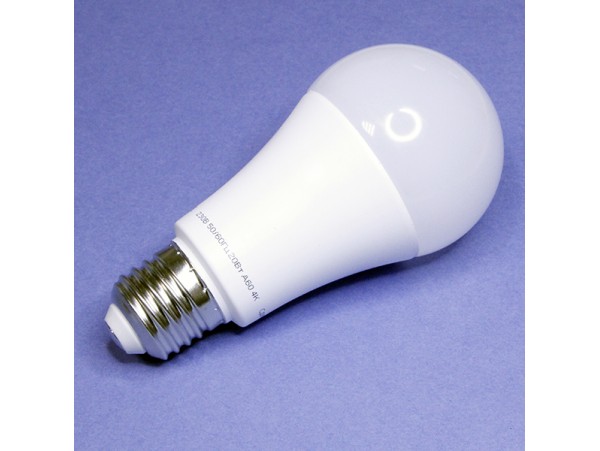 Лампа 220V 20W E27 4000K LED
