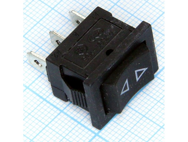 MRS-123A-2C6 250V/6A (on)-off-(on) переключатель