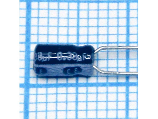 Конд.0,33/50V 0405