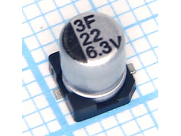 Конд.22/6,3V 0455 SMD