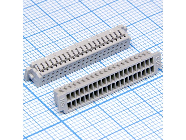 DF13-40DS-1.25C розетка на кабель