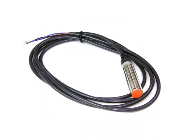 LM12-3002PA датчик индуктивный PNP NO