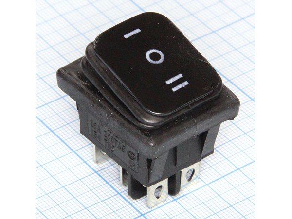 SB090 переключатель ON-OFF-(ON) IP65 15A250VAC