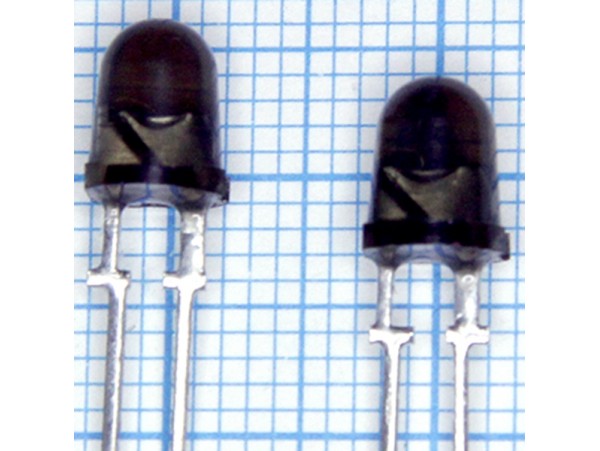 АЛ172В1(d=5;15mW)