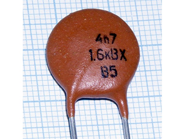 Конденсатор 4700p/1,6kV К15-5